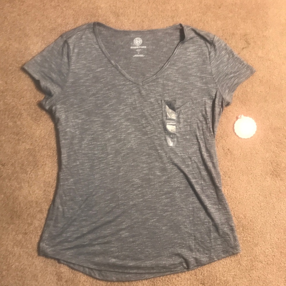 Short sleeve tee